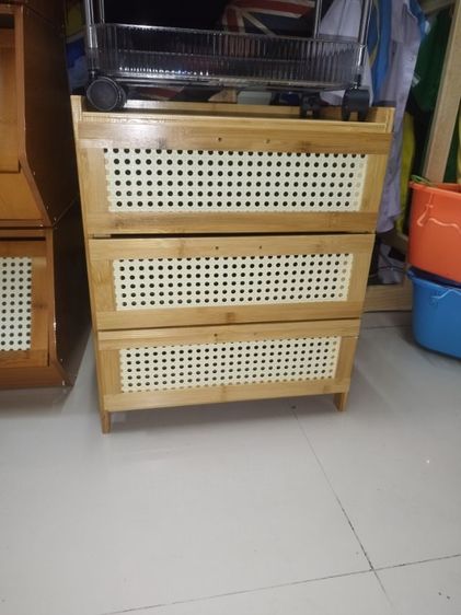 ตู้หัวเตียงตู้เก็บของ