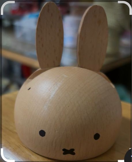 ที่วางสมาร์ทโฟนไม้ลาย Miffy