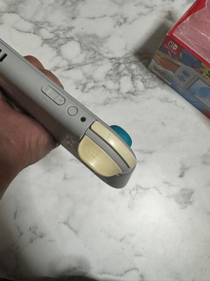 Nintendo Switch Lite Limited Edition Pokemon Zacian Zamazenta รูปที่ 6