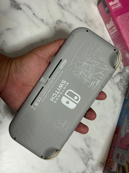 Nintendo Switch Lite Limited Edition Pokemon Zacian Zamazenta รูปที่ 4