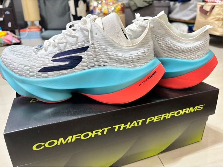 SKECHERS SKX Aero Tempo รองเท้าวิ่งผู้หญิง รูปที่ 2