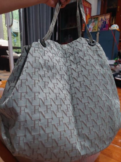 กระเป๋า Flynow