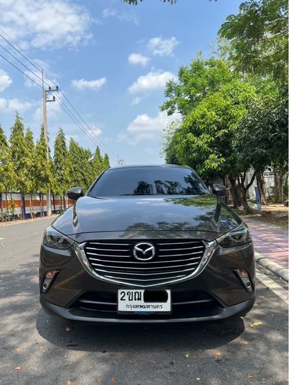 รถ Mazda CX-3 2.0 S สี น้ำตาล