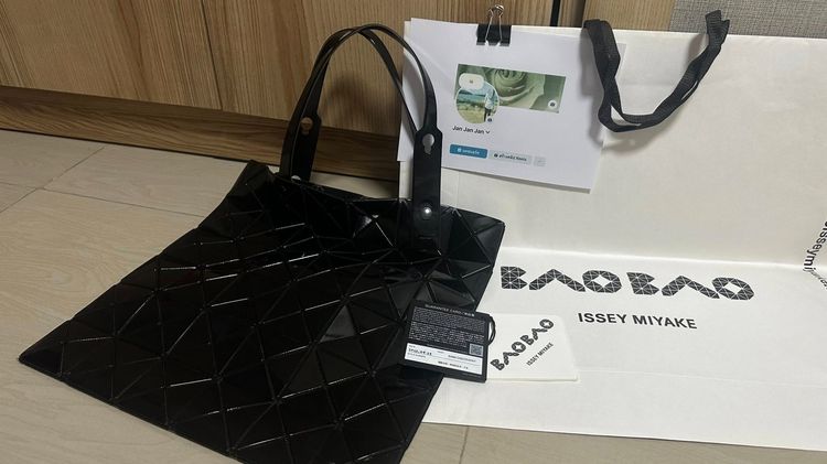 Baobao 6x6 มือ 2 สภาพใช้งาน มีรอยใช้งานบ้างคะ บล้อคเเน่ ไม่มีอ่าเลยค่ะ ขอบมุมมีรอยเล็กน้อย สายไม่มีเเตกค่ะ ขาย 3100 บาท สนใจทักอินบอคเพิ่มดต รูปที่ 8