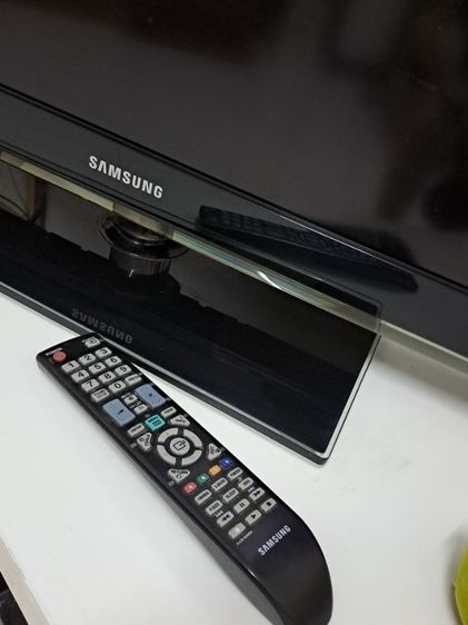 TV Samsung 40" LCD ดิจิตอล, รีโมท รูปที่ 4