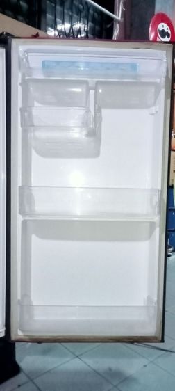 ตู้เย็น 1 ประตู  Mitsubishi ขนาด 6.0 คิวใช้งานได้เย็นดีปกติครับ สภาพตู้เย็นตามรูปที่ลงใว้เลยนะครับ รูปที่ 5