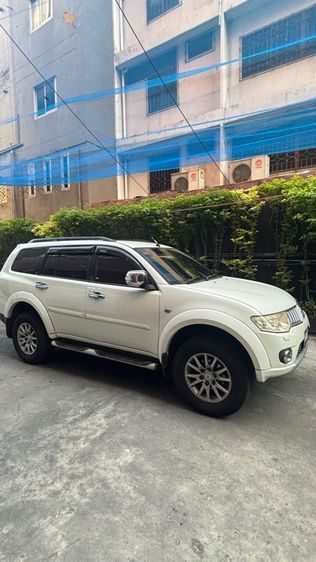 Mitsubishi Pajero Sport 2012 ดีเซล ไม่ติดแก๊ส เกียร์อัตโนมัติ ขาว รูปที่ 2