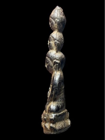 (ขายแล้ว)พระกริ่งปวเรศพิมพ์สมบูรณ์พูนสุขสามเศียรเนื้อตะกั่วถ้ำชามีน้อยหายากนักเก็บสะสม รูปที่ 4