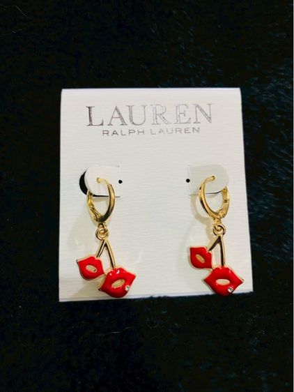 ต่างหูLauren Ralph Lauren Gold-Tone Two Red Lips Charm CZ Hoop Earrings ของแท้ สินค้า outlet  รูปที่ 9