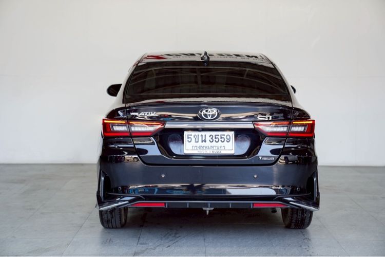 Toyota Yaris ATIV 2024 1.2 Premium Luxury Sedan เบนซิน ไม่ติดแก๊ส เกียร์อัตโนมัติ ดำ รูปที่ 3