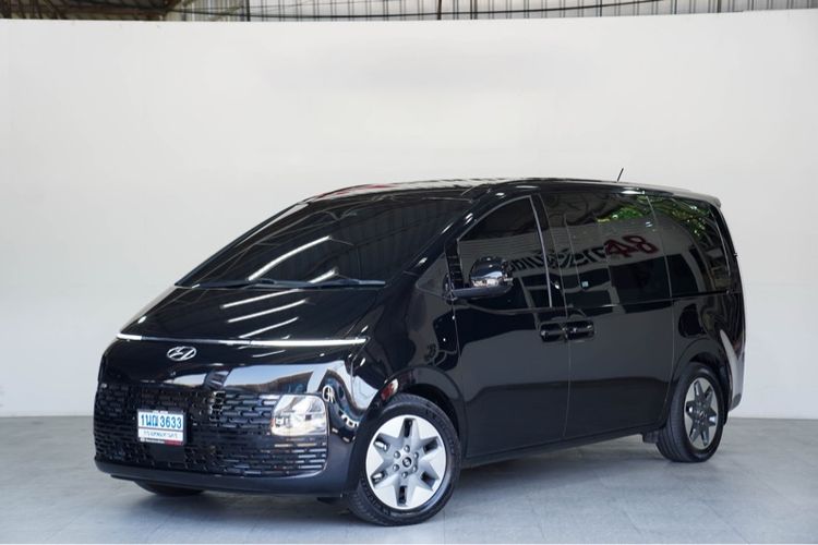 Hyundai Staria 2022 2.2 SEL Van ดีเซล ไม่ติดแก๊ส เกียร์อัตโนมัติ ดำ รูปที่ 2