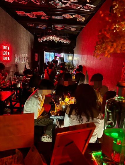 ร้านเครื่องดื่ม ชา กาแฟ แอลกอฮอล์ เซ้งผับ-นั่งชิล งามวงศ์วาน 64 ตลาดอมรพันธุ์ มีลูกค้าประจำ รีโนเวทให้แล้ว+ให้พร้อมทุกอย่าง