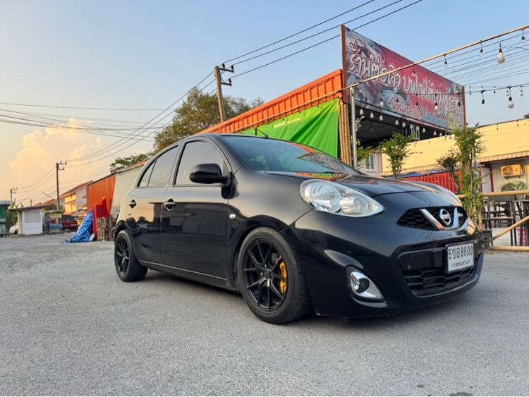 รถ Nissan March 1.2 S สี ดำ