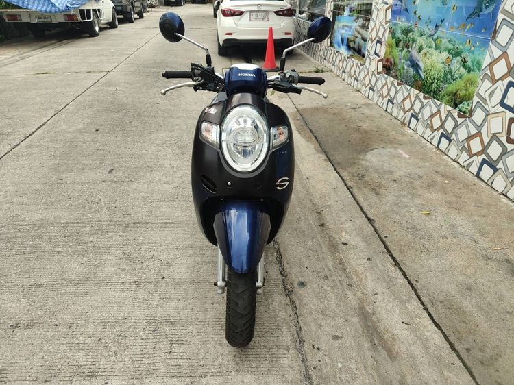 🛵ยังไงก็ขาย SCOOPY-i ปี 61 เครื่องดี สีสวย สตาร์ทมือ เล่มชุดโอนครบ+เปลี่ยนถ่ายน้ำมันเครื่องฟรี ส่งฟรี30 ก.ม รูปที่ 4