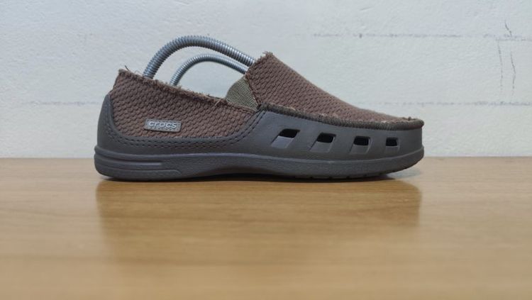 ดำ อื่นๆ รองเท้าผ้าใบ UK 8.5 | EU 42 2/3 | US 9 Asics CROCS 41.0 M8 แท้ มือสอง 