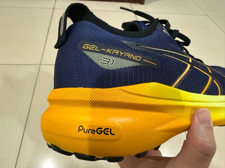 รองเท้าผู้ชาย Asics Kayano31 หน้ากว้าง 2E ไซส์ 9US (42.5EUR) ของแท้ สภาพแค่ลองสวม รูปที่ 6