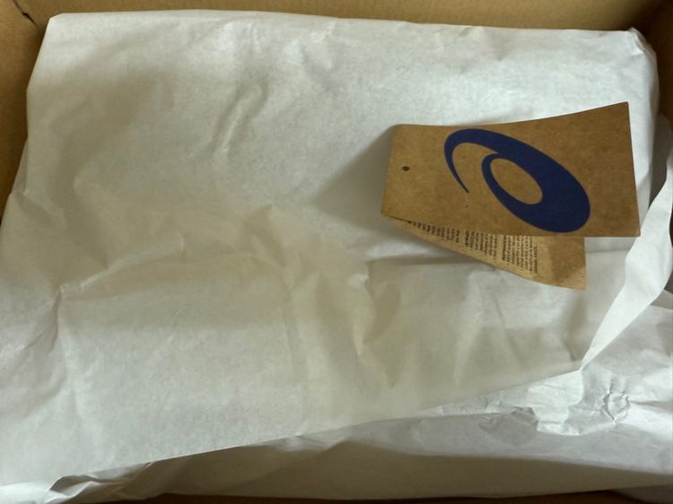 รองเท้าผู้ชาย Asics Kayano31 หน้ากว้าง 2E ไซส์ 9US (42.5EUR) ของแท้ สภาพแค่ลองสวม รูปที่ 10