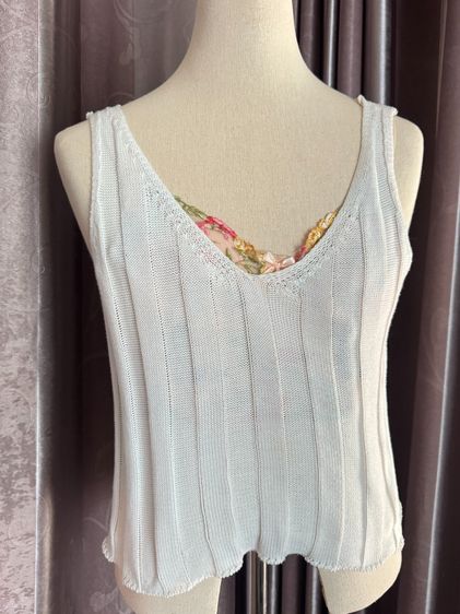 อื่นๆ ไม่มีแขน เสื้อกล้ามเอวลอยผ้ายืดนุ่มสีขาว ใส่ไม่คัน