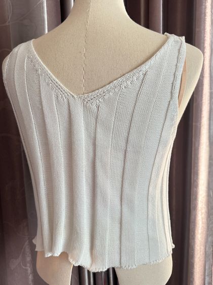 เสื้อกล้ามเอวลอยผ้ายืดนุ่มสีขาว ใส่ไม่คัน รูปที่ 4