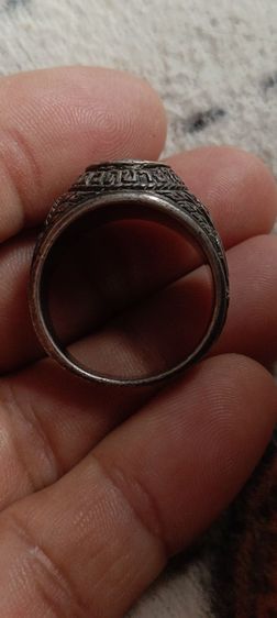 แหวนหลวงปู่ทวดวัดช้างให้เนื้อเงินปี 2524 มีจาร รูปที่ 6