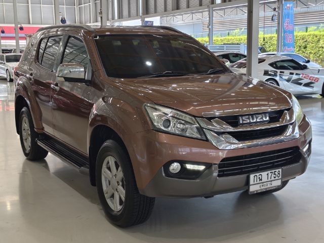 Isuzu MU-X 2013 3.0 Utility-car ดีเซล เกียร์อัตโนมัติ น้ำตาล รูปที่ 3