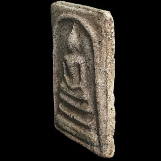 ลายเครือเถาวัลย์  2411. รูปที่ 3