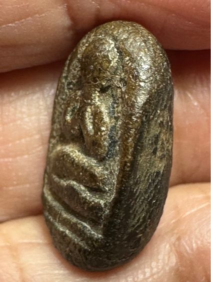 พระปิดตาเนื้อเนื้อผงคลุกรัก ขนาดเล็ก ไม่ทราบที่ รูปที่ 6