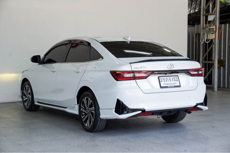 Toyota Yaris ATIV 2022 Sedan เบนซิน ไม่ติดแก๊ส เกียร์อัตโนมัติ ขาว รูปที่ 4