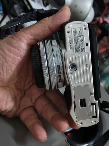 ขายกล้อง olymous OM-D E-M10II สภาพดีชัตเตอร์ ไม่เกิน 3000 รูปที่ 5