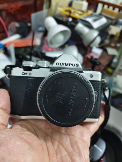 ขายกล้อง olymous OM-D E-M10II สภาพดีชัตเตอร์ ไม่เกิน 3000 รูปที่ 4
