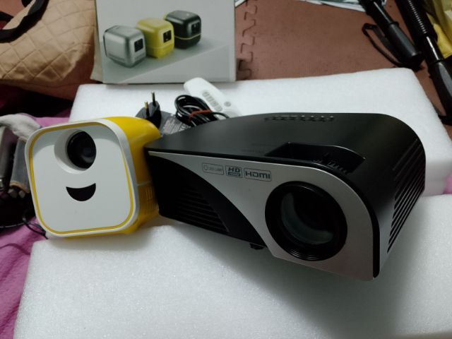 ขายเครื่องฉายโปรเจคเตอร์