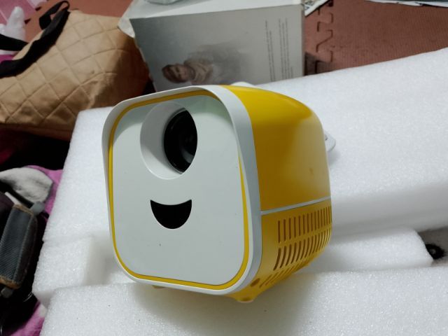 ขายเครื่องฉายโปรเจคเตอร์ รูปที่ 3