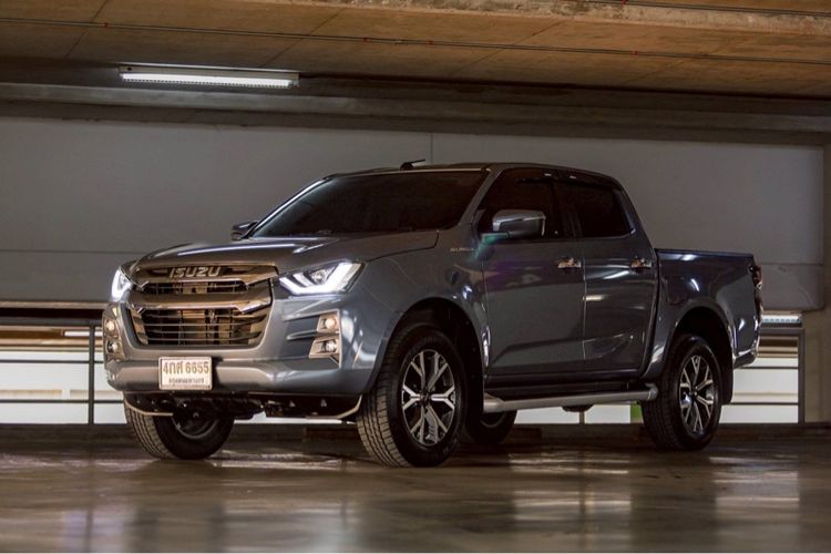 Isuzu D-MAX 2023 3.0 Hi-Lander Z Prestige Pickup ดีเซล ไม่ติดแก๊ส เกียร์ธรรมดา เทา รูปที่ 4