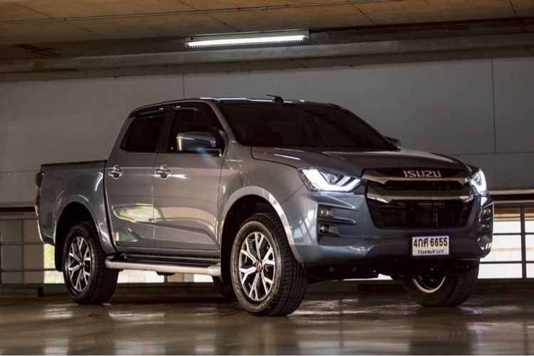 Isuzu D-MAX 2023 3.0 Hi-Lander Z Prestige Pickup ดีเซล ไม่ติดแก๊ส เกียร์ธรรมดา เทา รูปที่ 2