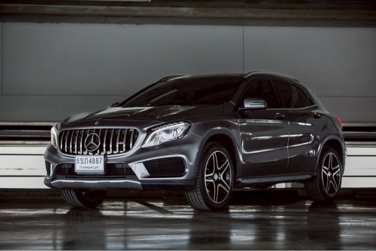 Mercedes-Benz GLA-Class 2017 GLA250 Utility-car เบนซิน ไม่ติดแก๊ส เกียร์อัตโนมัติ เทา