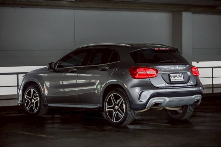 Mercedes-Benz GLA-Class 2017 GLA250 Utility-car เบนซิน ไม่ติดแก๊ส เกียร์อัตโนมัติ เทา รูปที่ 4