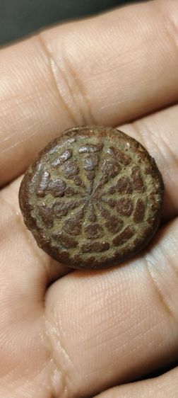 งบน้ำอ้อยเนื้อดินกรุลานทุ่งเศรษฐีกำแพงเพชร รูปที่ 2