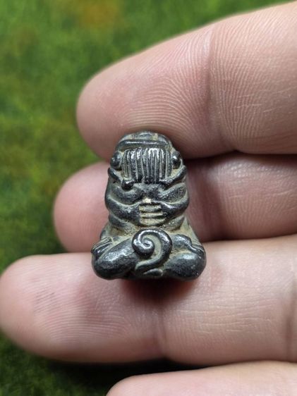 พระปิดตายันต์ยุ่งเก่าๆไม่ทราบที่