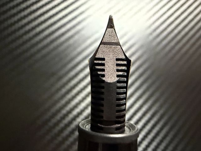 ปากกา Montblanc Meisterstuck 146 สภาพดีมาก หัวปากกาทำจากทองคำ 14K ขนาด M รูปที่ 10