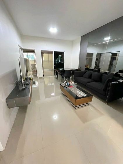 AP (Thailand) ตกแต่งครบ 2024 ให้เช่าVista Park Sathorn - Pinklao (วิสต้า ปาร์ค สาทร-ปิ่นเกล้า) ทาวน์โฮม 3 ชั้น ✨เฟอร์ครบ ทำเลดี ใกล้ทางด่วนและห้างดัง✨ รูปที่ 3