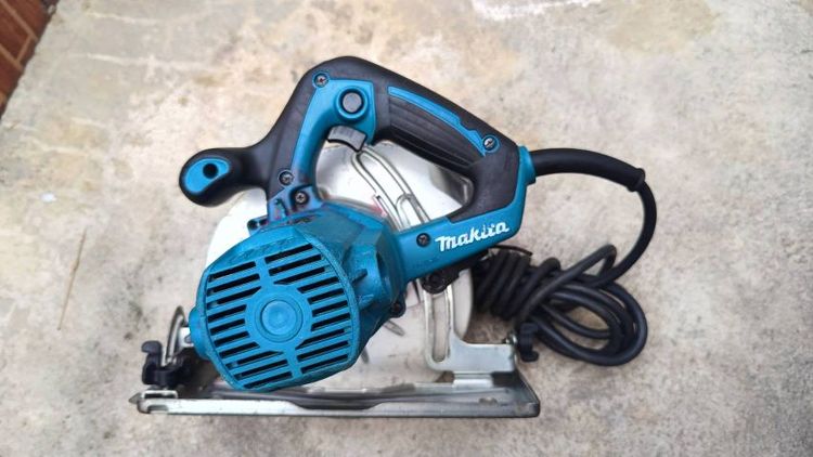 เลื่อยวงเดือน 7"makita HS7017 รูปที่ 7