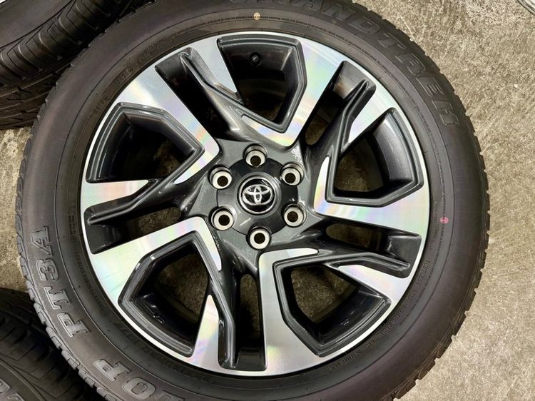 ล้อแม็ก TOYOTA LEGENDER ขอบ 20” ถอดป้ายแดง ยาง DUNLOP 265-50R20 ปี 25 สีเส้นตุ่มหน้ายางยังอยู่ครบ รูปที่ 6