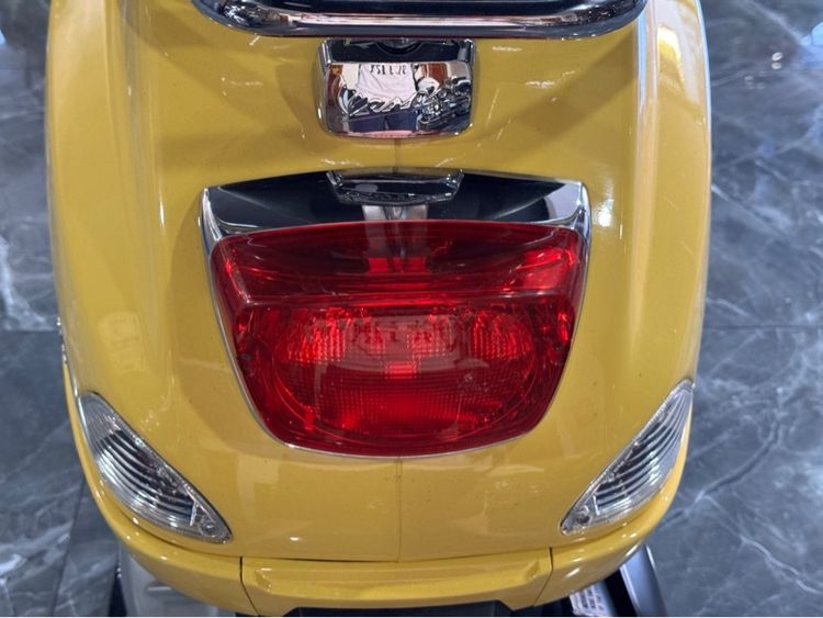Vespa Lx125 i-get รูปที่ 11