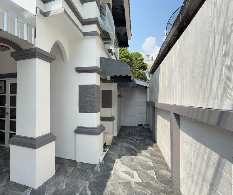 มีบางส่วน ขายบ้านทาวน์เฮ้าส์ 2 ชั้น  ม.ลภาวัน ถ.บางกรวย-ไทรน้อย ทำเลดี เดินทางสะดวก รูปที่ 4