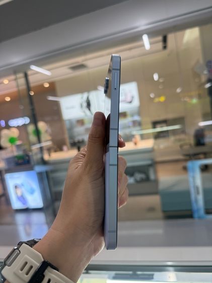 Samsung Galaxy Z Flip6 เครื่องสวยมาก ใช้งานปกติทุกอย่าง รูปที่ 4