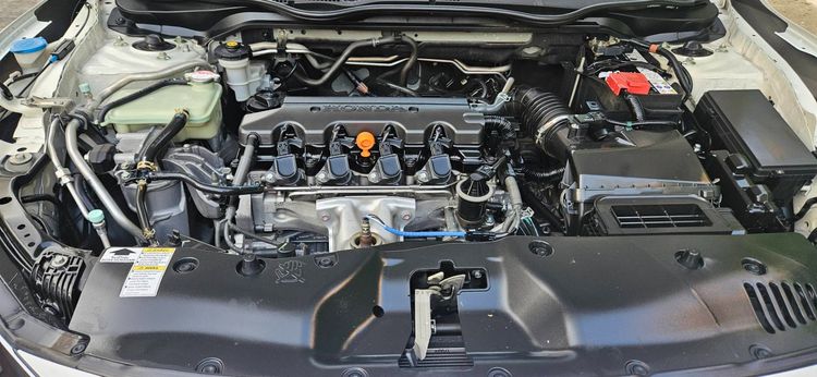 รถ Honda Civic 1.8 EL i-VTEC สี ขาว