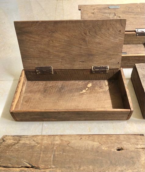 ขายเหมากล่องไม้สัก 5 ใบ รูปที่ 5