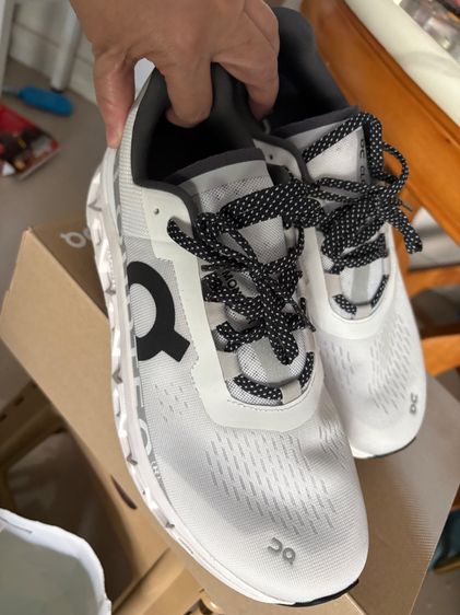 รองเท้าสนีกเกอร์ (Sneakers) ชาย ยี่ห้อ on cloud ของแท้ จากญี่ปุ่น รูปที่ 4