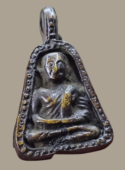 จอบใหญ่หลวงพ่อเงิน วัดบางคลาน จ.พิจิตร สวยๆ รูปที่ 2