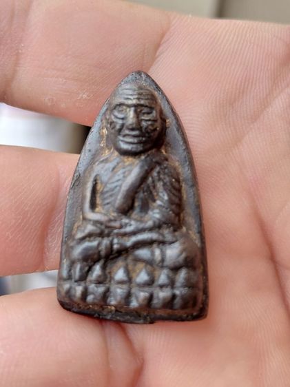 หลวงพ่อทวดเนื้อนวะ ปี 05 สวยมีขี้เบ้า รูปที่ 6